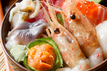 海鮮丼