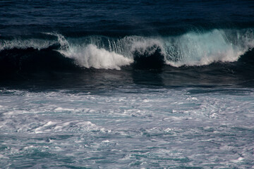 奄美大島の秋の海。