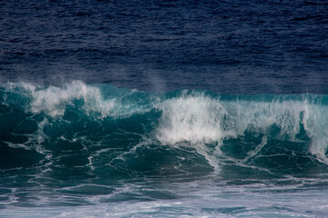 奄美大島の秋の海。