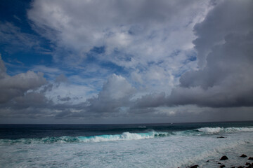 奄美大島の秋の海。