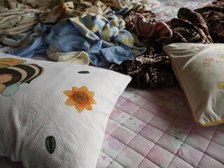 朝起きたばかりの布団