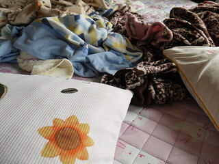 朝起きたばかりの布団