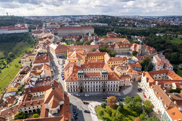 Obraz premium Beautiful Aerial View of Prague City, Czech Republic — Historic Skyline with Vltava River, Charles Bridge and Prague Castle