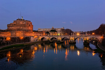 Engelsburg in Rom am Abend