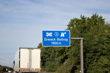 Ausfahrt 3, Autobahndreieck Bottrop in Richtung Oberhausen