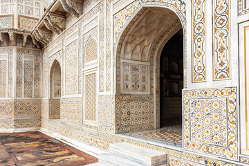 Entrance to the Tomb of Itimad-ud-Daul, little Taj Mahal, Agra, India.