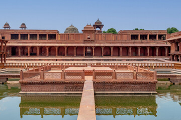 View of Anup Talao Central platforms and pathways in Fatehpur Sikri, Uttar Pradesh, India.