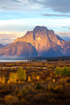 Mt Moran sunrise on a crisp fall morning in Grand Teton National Park