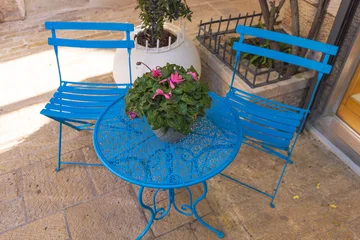 Gordijnen Smalle Straten Jerusalem, Israel, Cafes and restaurants of Nahalat Shiva tourist promenade and colorful umbrella street of Old City  © eskystudio