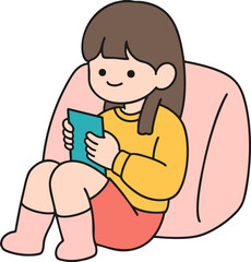 A girl who relaxes while looking at her smartphone