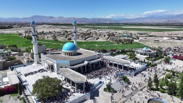 Hada Akhunzada Mosque in Jalalabad drone aerial, Afghanistan