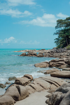 Rocks and Turquoise Sea at Haad Thong Reng, Koh Phangan, Thailand