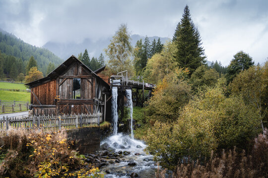 Alte S&auml;gem&uuml;hle im Ultental in den S&uuml;dtiroler Alpen