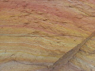 Color layering on the sediment stone