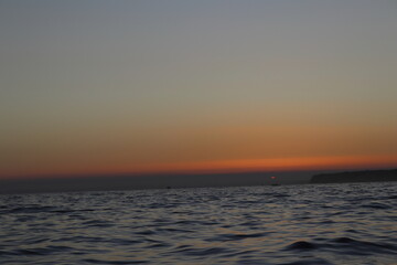 Obraz premium Golden Sunset Over Atlantic Ocean in Algarve, Portugal