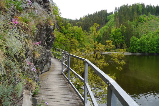Wanderweg am Kobersfelsen bei Burgk an der Saale