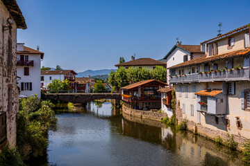 Saint-Jean-Pied-de-Port en France, ville étape du pèlerinage de Saint-Jacques de Compostelle
