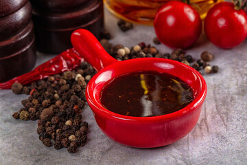 Black pepper sauce for meat