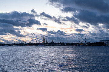Naklejka premium Night view of the city of Saint Petersburg