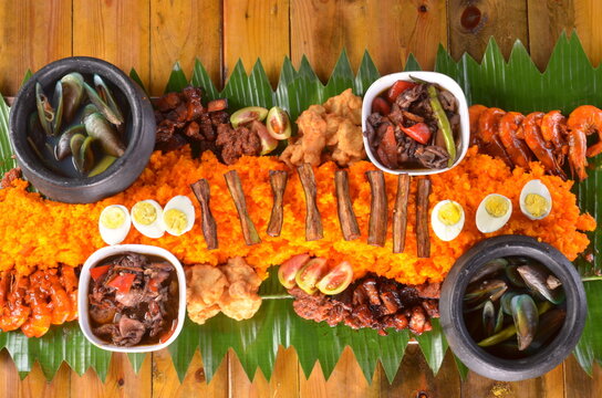 Filipino Boodle Feast