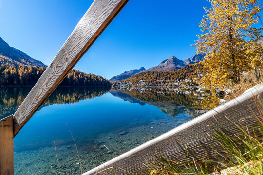 Herbst im Engadin in Graub&uuml;nden in der Schweiz