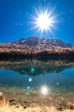 Herbst im Engadin in Graub&uuml;nden in der Schweiz