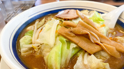 8番ラーメンの味噌野菜ラーメン