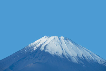 日本：富士山／登山道が見える山頂をアップ／静岡県