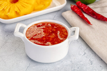 Sweet and spicy chili pineapple sauce