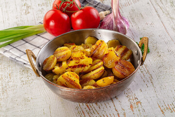 Grilled small baby young potato