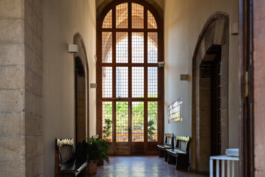 corridoio monastero, santa chiara, napoli