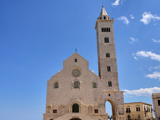Fototapeta premium Facade of the Trani Cathedral, dedicated to St Nicholas the Pilgrim. Piazza Duomo, Trani, Barletta-Andria-Trani, Apulia, Puglia, Italy, Europe