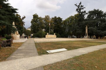 Monument aux morts, ville de Fontenay le Comte, département de la Vendée, France