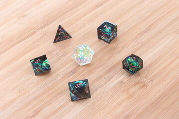 Black Dice Overhead Change 02