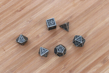 Steel Dice Overhead Bamboo 01