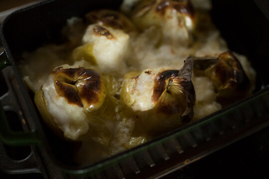 Bakes apples