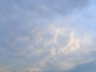 Obraz premium Swirling High Altitude Cirrus Clouds in Deep Blue Sky