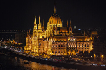 Obraz premium Budapest Parliament Night View