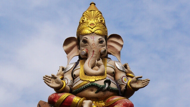 Colorful mythological sculptures seen on the arch building of Vaishno Devi Temple, Haridwar, Uttarakhand, India