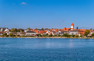 Obraz premium Blick auf Immenstaad am Bodensee, Baden-Württemberg, Deutschland, Europa