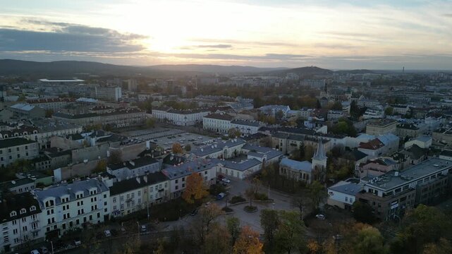 Kielce - Polska - widok z powietrza na miasto, zabudowa, nowe apartamentowce, galeria