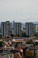 Naklejka premium Vertical shot of high-rise residential buildings dominating the skyline of Belgrade city