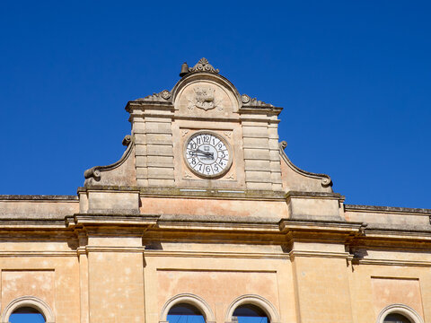 Clock in Palazzo dell'Annunziata, Palace of the Annunciation. Piazza Vittorio Veneto, Matera, region of Basilicata, Italy, Europe