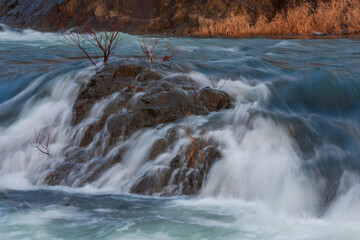 冬のmountain stream