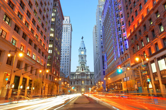 Philadelphia, Pennsylvania, USA cityscape on Broad Street with City Hall 590