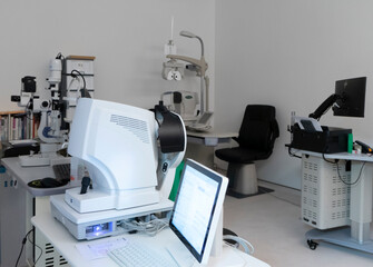 Digital testing equipment for ophthalmic hospitals