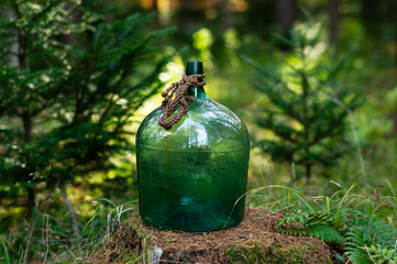 大型のガラス瓶　アンティーク、