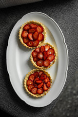 Strawberry cakes