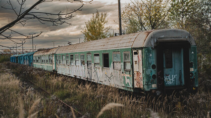 Obraz premium Years have passed, yet it still waits.