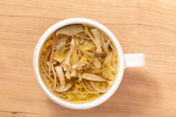 きのこスープ（舞茸　えのき　椎茸　しめじ）